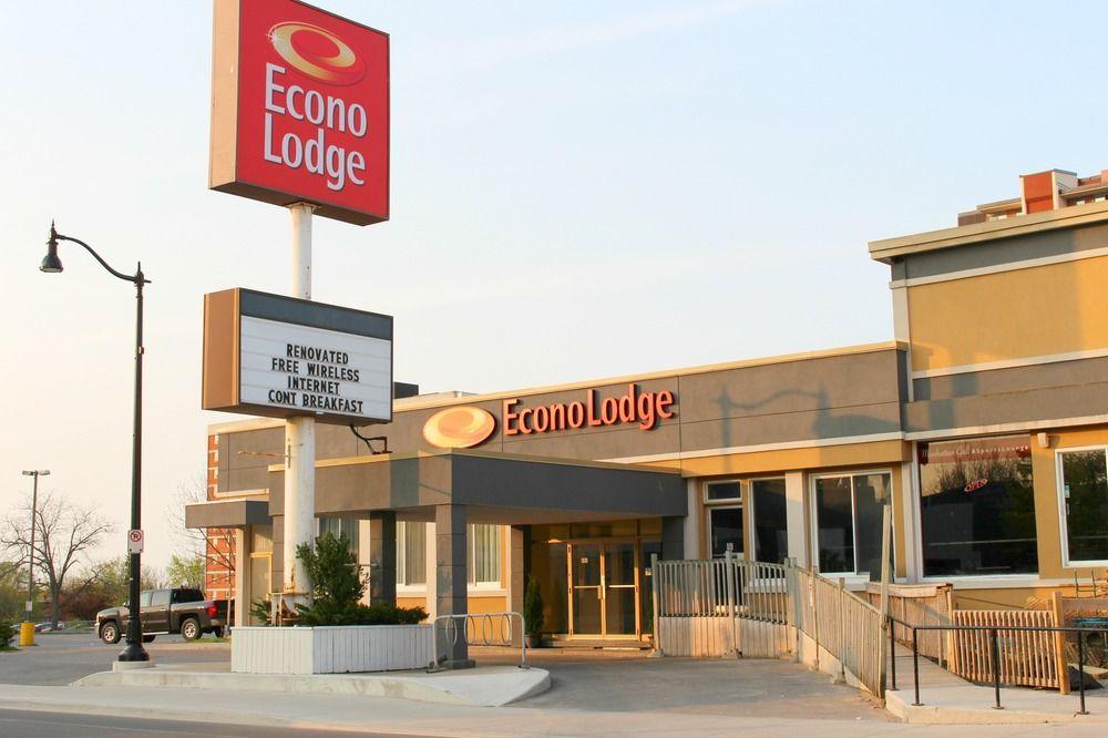 Econo Lodge City Centre Kingston Exterior photo