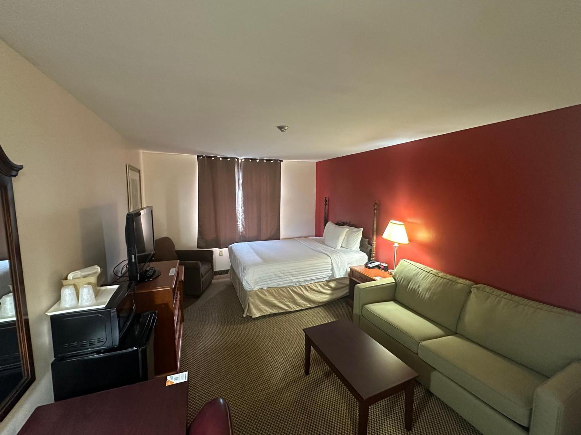 Econo Lodge City Centre Kingston Exterior photo
